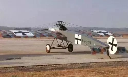 世界第一架喷气式飞机