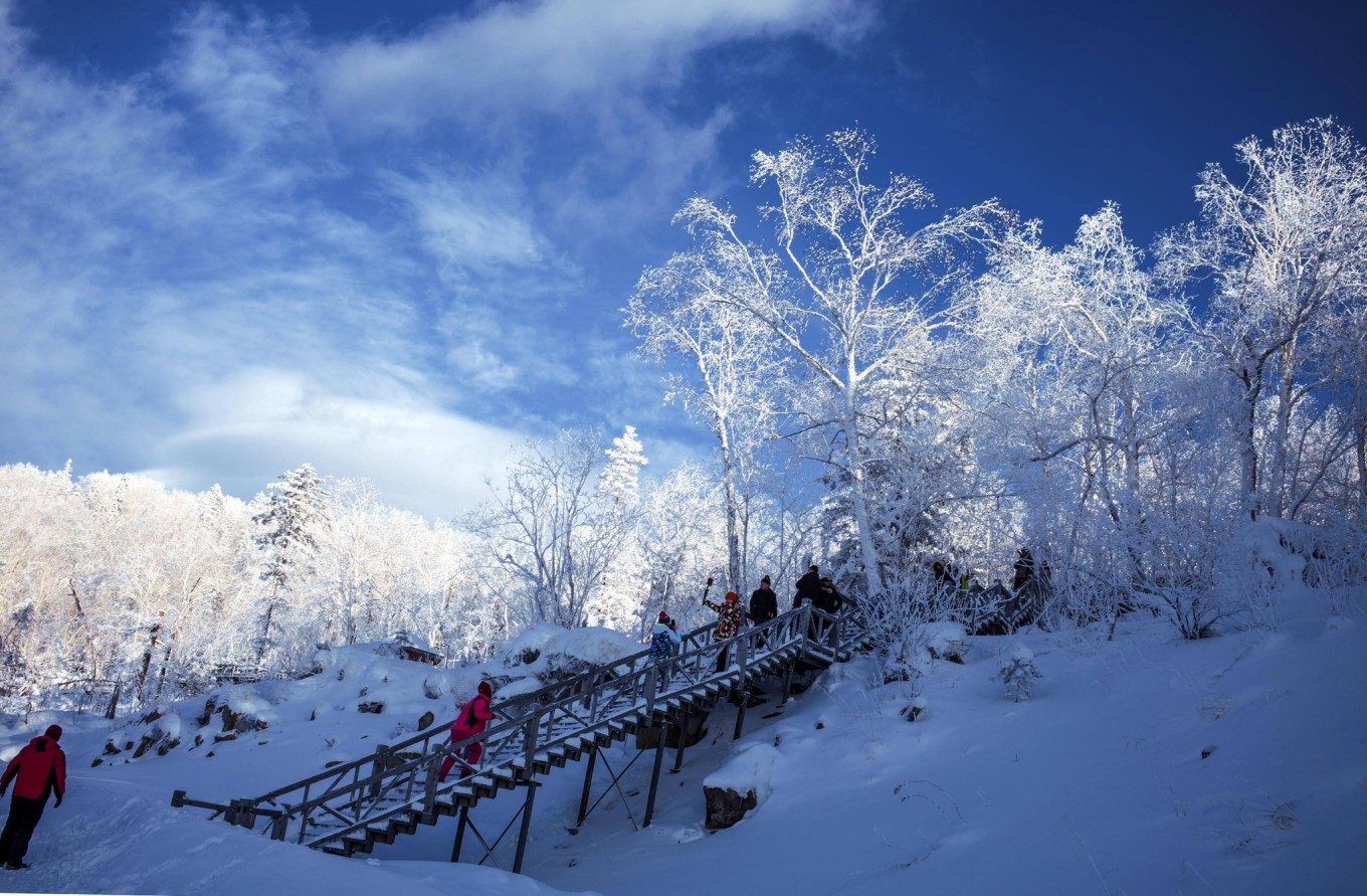 雪乡雪谷穿越